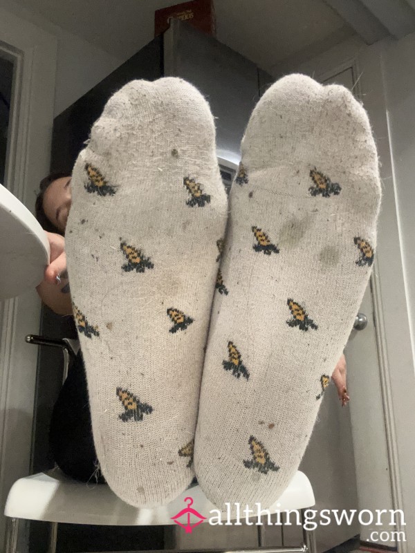 Dirty Carrot Pattern White Socks