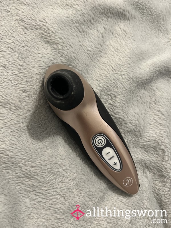 Dirty Clit Sucker