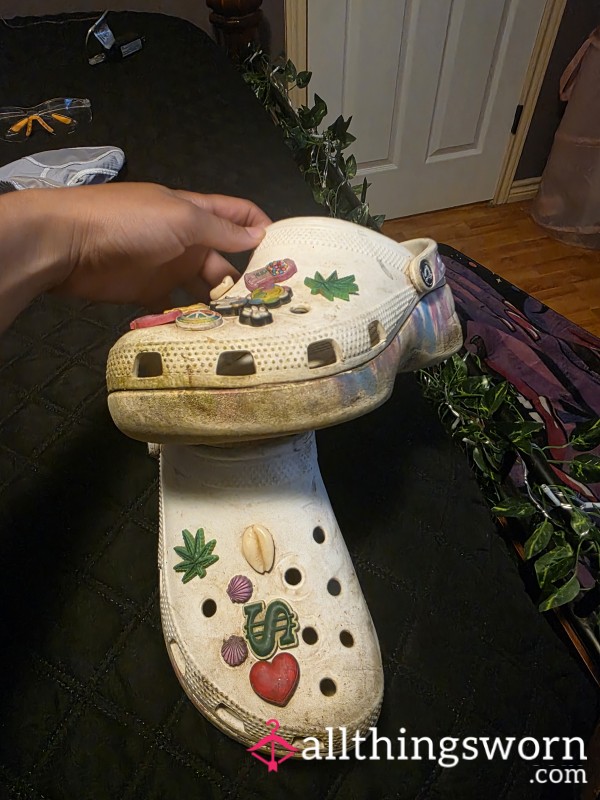 DIRTY CROCS