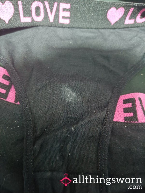 Dirty Discharge Filled Panties 😈💦