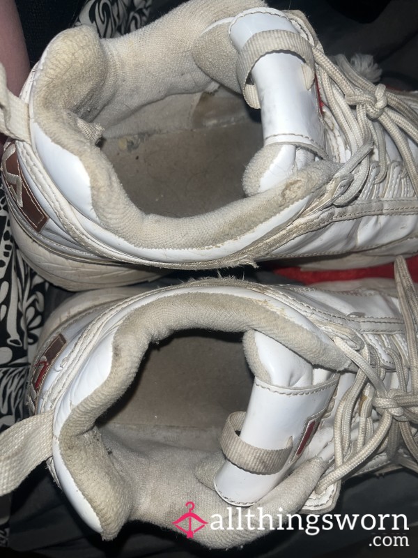 Dirty Dog Walking Shoes