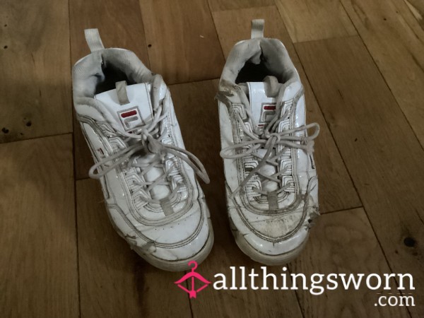 Dirty Dog Walking Shoes