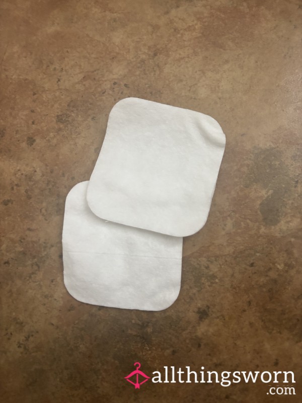 Dirty Facial Cotton Pads