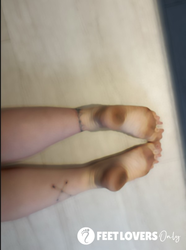 Dirty Feet 👣