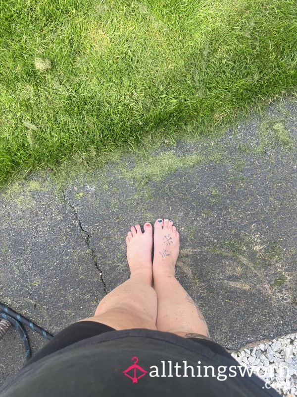 Dirty Feet