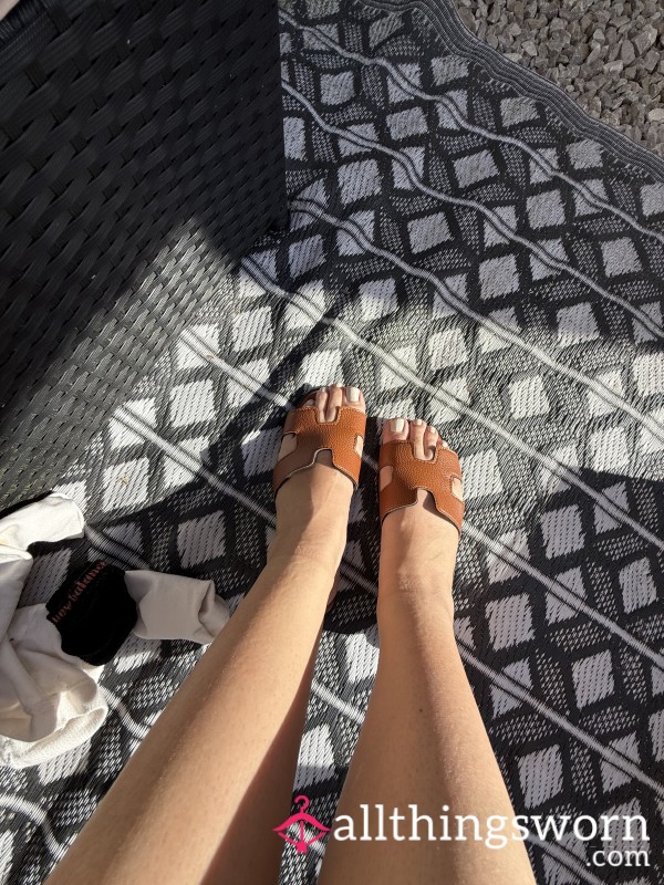 Dirty Feet In The Sun