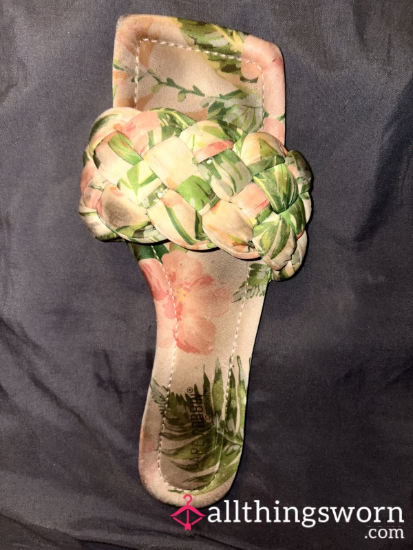 Dirty Flor*l Sandals, Well-worn