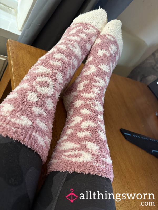 Dirty Fluffy Socks 🧦