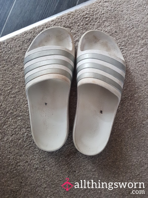 Dirty Foot Prints