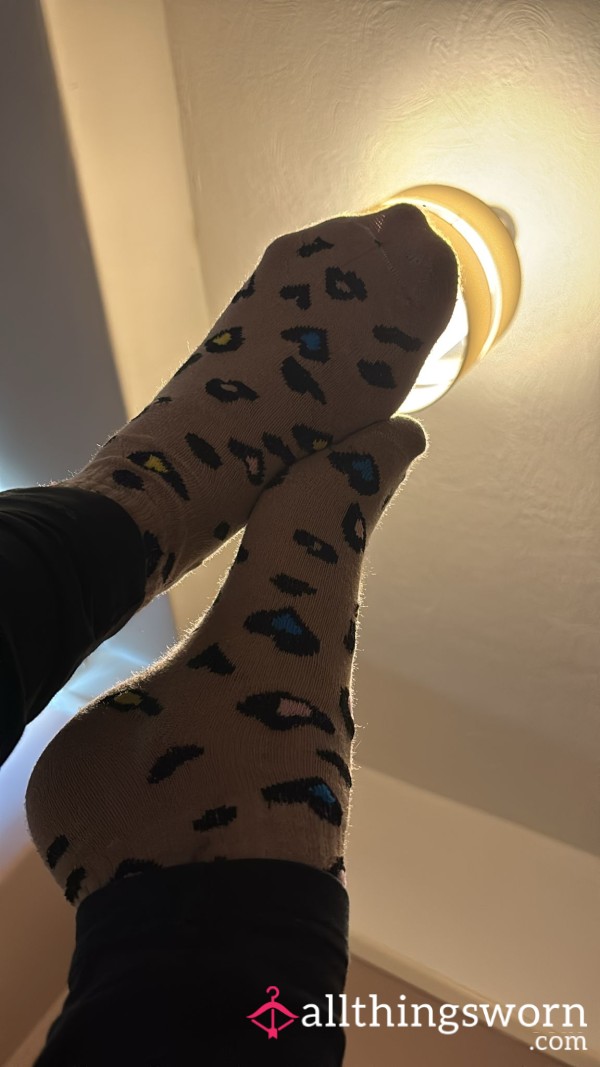 Dirty Girly Socks 🧦