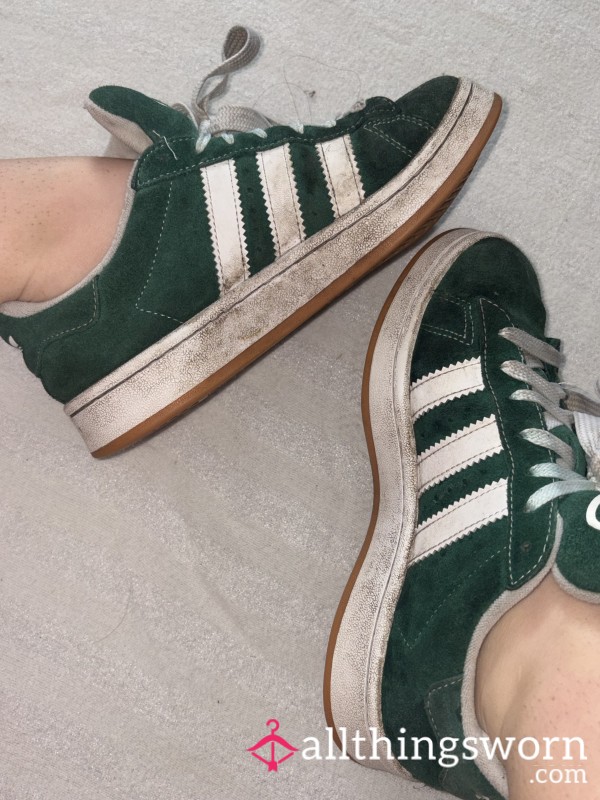 Dirty Green Adidas Campus🤢  Size 4