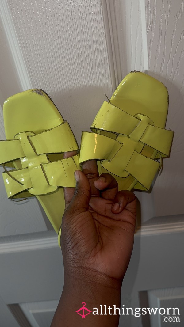 Dirty Green Sandals