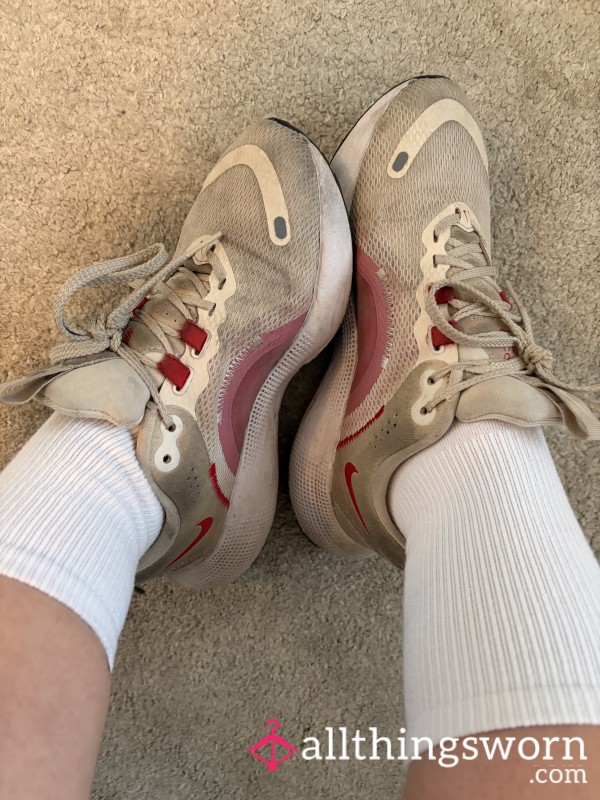 Dirty Gym Trainers