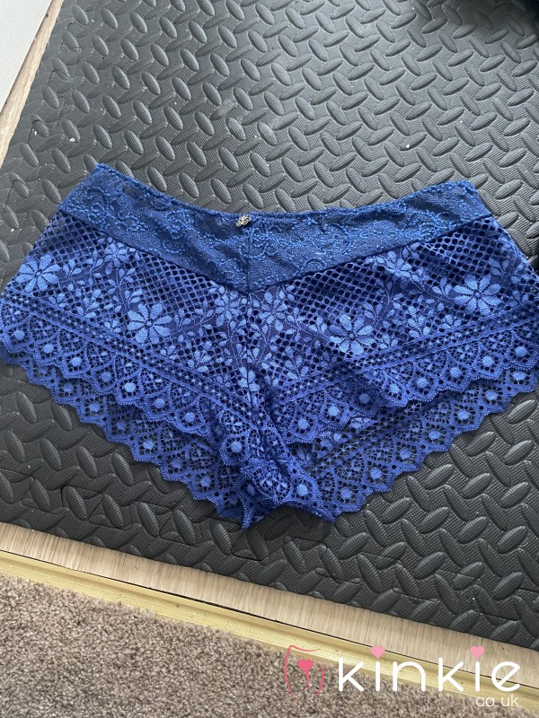 Dirty Knickers