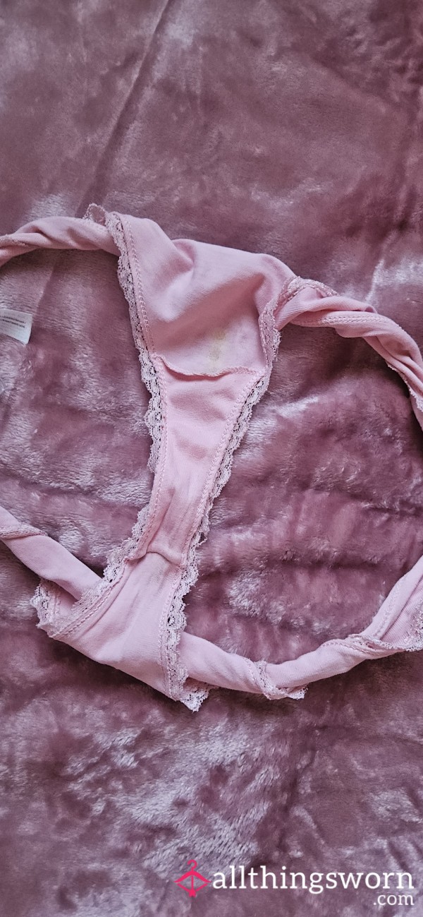 Dirty Knickers With Discharge