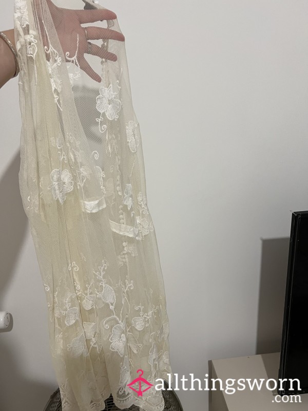 Dirty Lace Dressing Gown