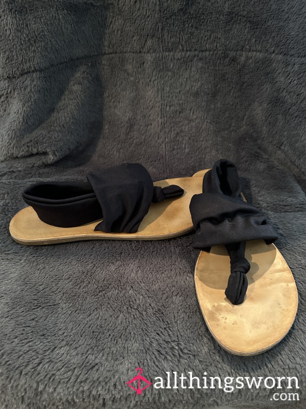 Dirty Laundry Flip Flops