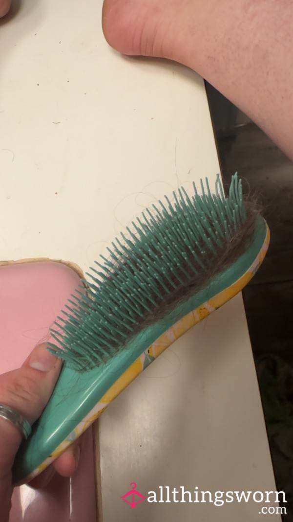 Dirty Lemon Hairbrush