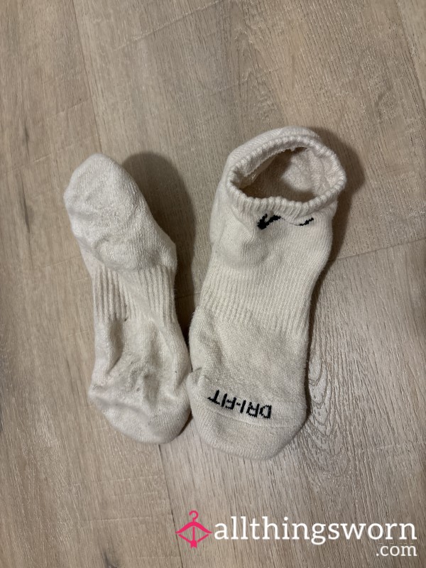 Dirty Nike Ankle Socks