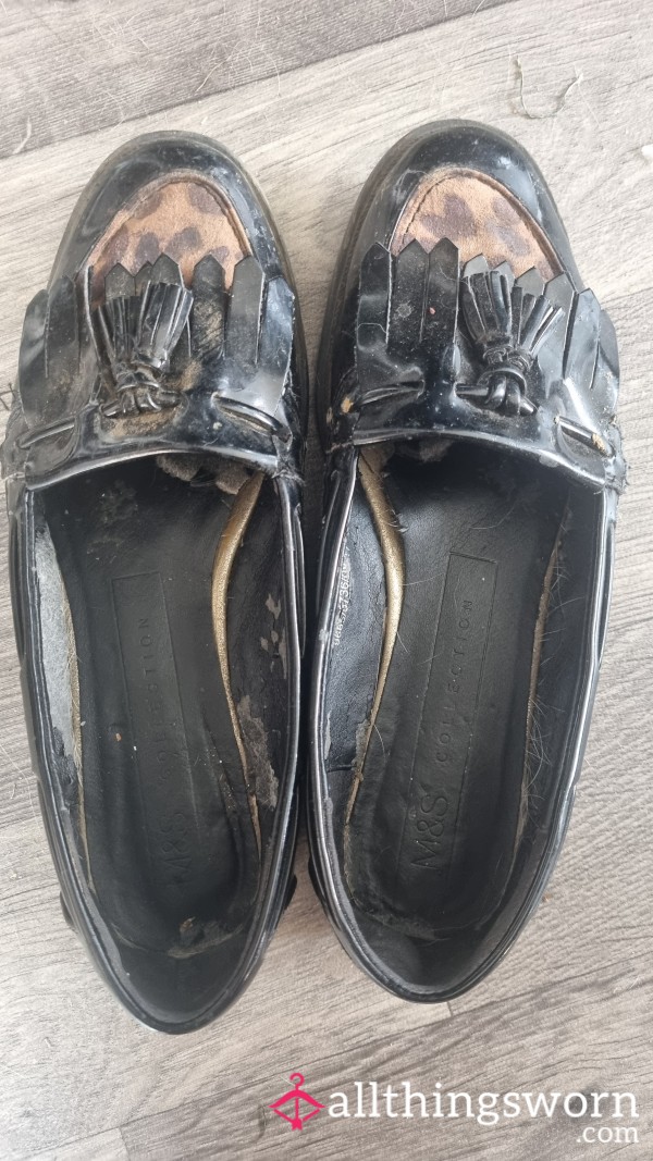 Dirty Old Smelly Shoes