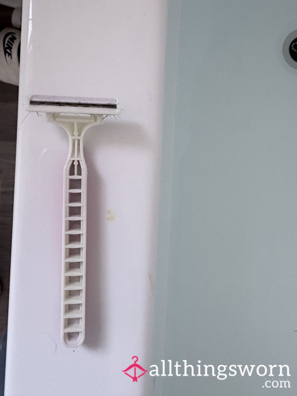 Dirty Razor
