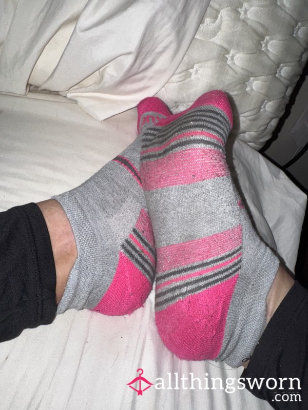 Dirty Saucony Workout Socks