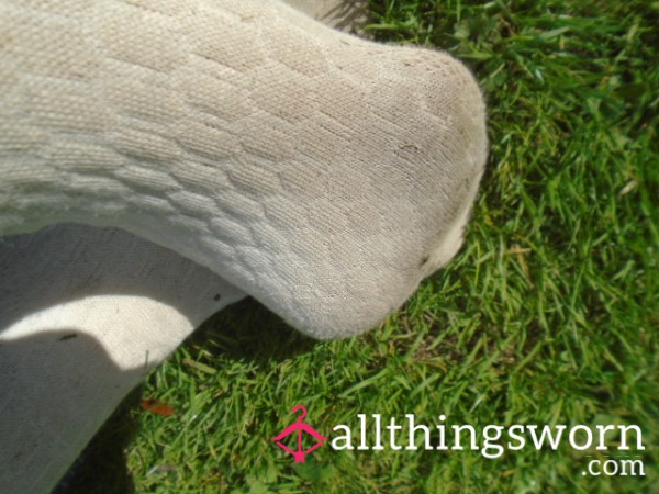 🧦£10.00-Dirty, Smelly Once White Socks🧦
