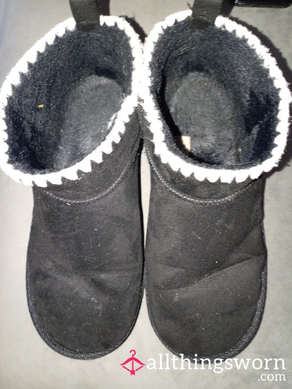 Dirty Smelly Slipper Boots