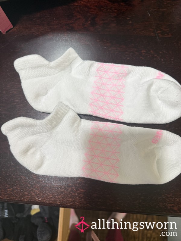 Dirty, Smelly SOCKS Worn 50 HRS At Work (I’m A Nurse) And Gym!!