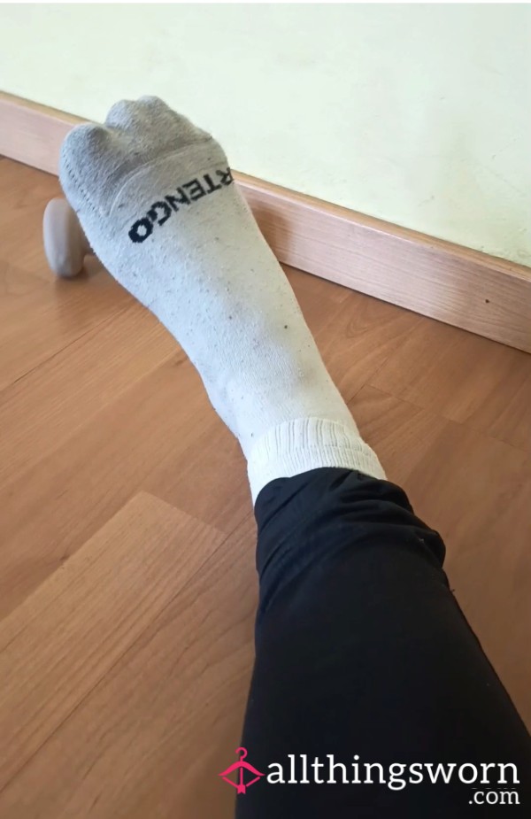 Dirty Socks And Humiliation: My Secret For You At The Gym.
