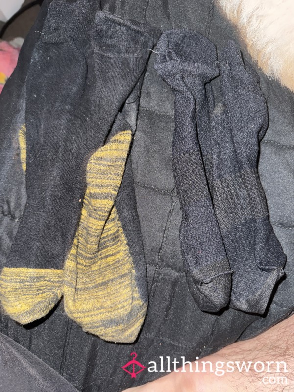 Dirty Socks Been Worn 3 Days In A Row For Work