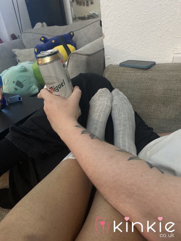 Dirty Socks On Husband 🙊