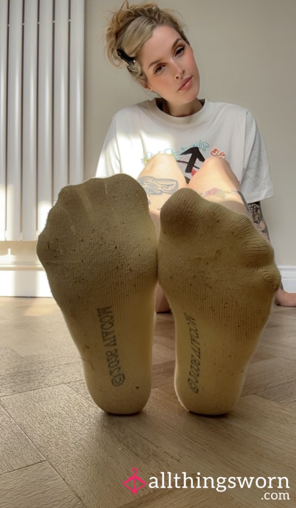 Dirty Sponge Bob Socks