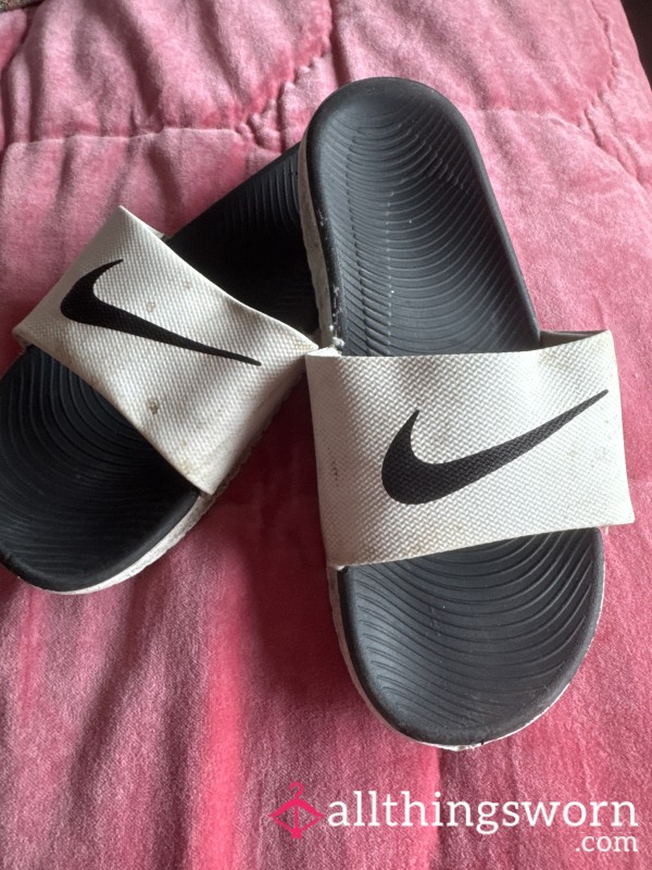 Nike Sliders