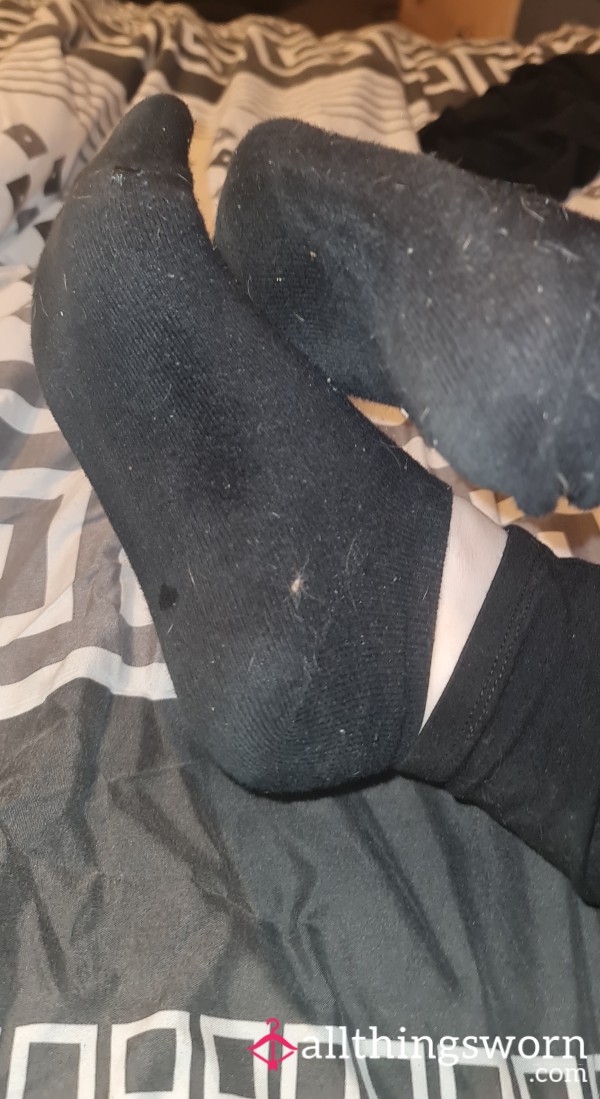 Dirty Stinky Cleaning Socks !