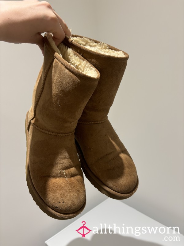 Dirty, Stinky, No Sock Worn Original Uggs 💦😈🤢