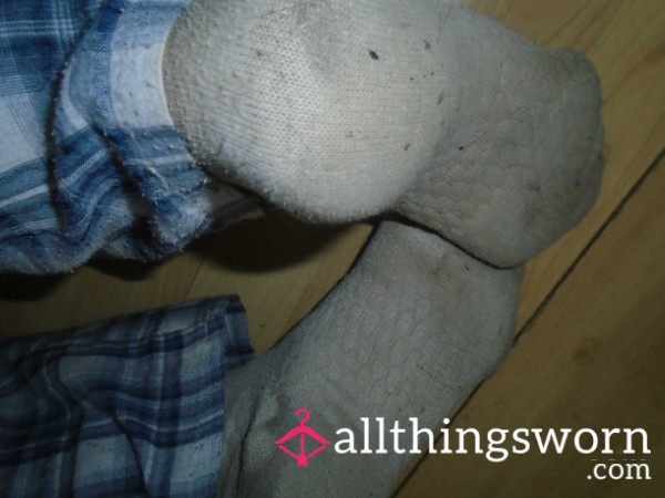Dirty, Stinky Socks For Your Pleasure😉