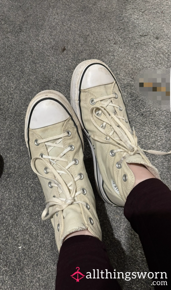 Dirty, Sweaty, Smelly Converse😈 Size 8🤭 Add These Straight To Your Collection🥵 Extras Can Be Added😉😏