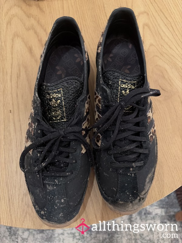 Dirty Trainers 💋