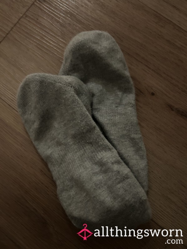 Dirty Trainers Socks 🧦