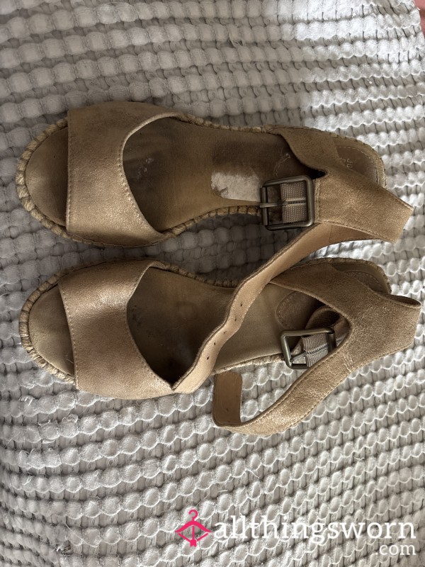 Dirty Wedges