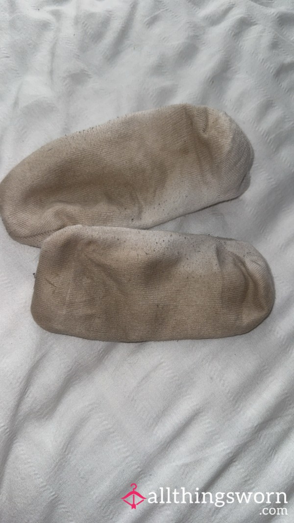 Dirty White Ankle Socks