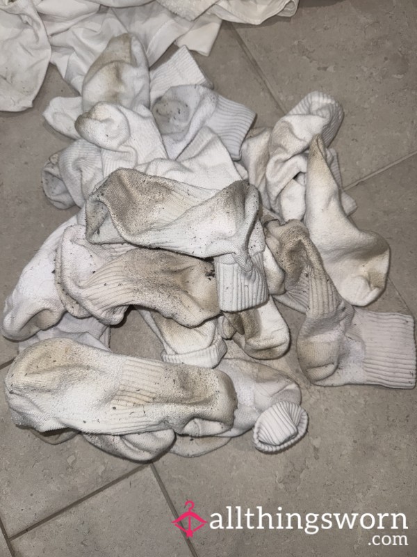 Dirty White Ankle Socks 🧦 💕