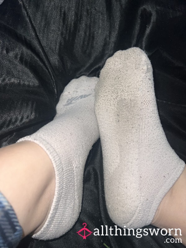 Dirty White Avia Ankle Socks