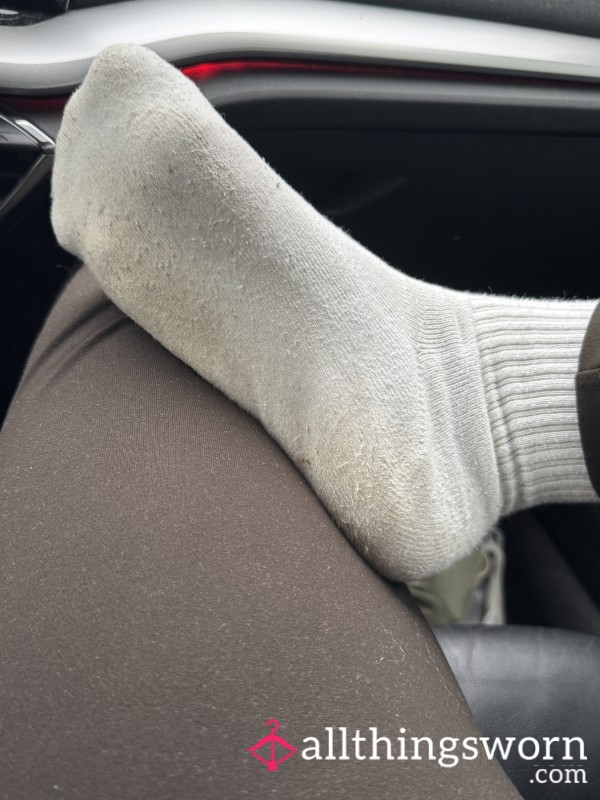 Dirty White Bula Crew Socks