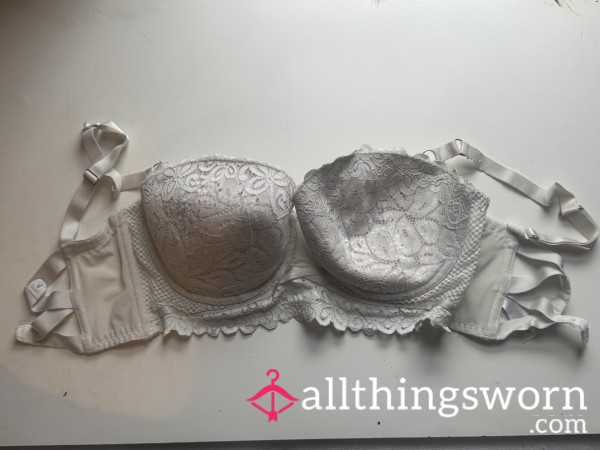 Dirty White Lace Bralet