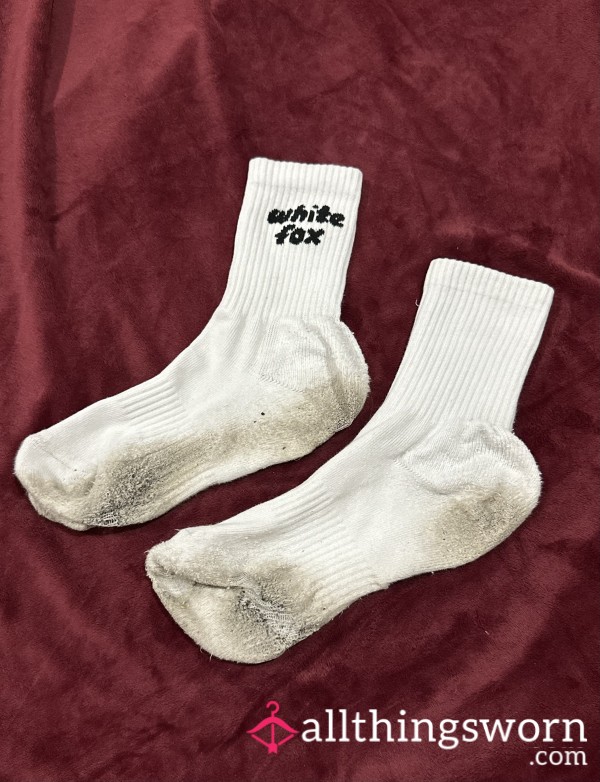 Dirty White Socks- White Fox