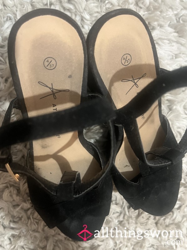 Dirty, Worn Clubbing Heels – Used & Abused On The Dancefloor 👠