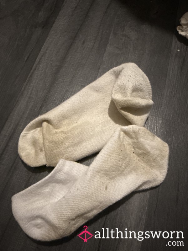 Dirty Worn Socks 🧦