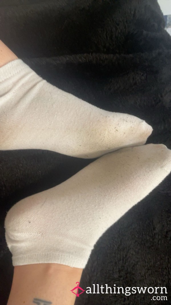 Dirty Worn White Socks 😉🧦